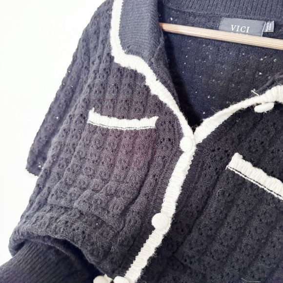 Vici knit collared blouse in black size XL - Picture 3 of 5